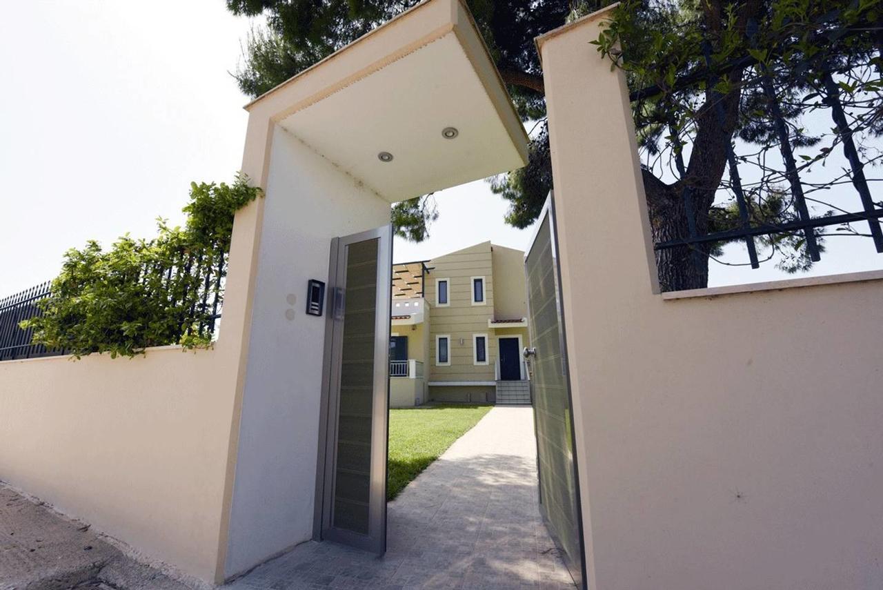 Panelma Villa Tranquil Coastal Retreat In Zacharo Tholon Exterior photo